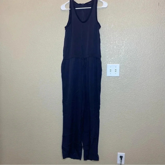 Theory Silk Jumpsuit size 0 -FINAL - Picture 2 of 10